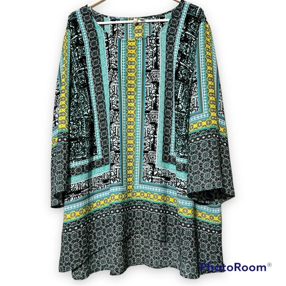 CATO womens plus size 22/24W blouse 3/4 sleeves geometric pattern green yellow - Picture 9 of 9